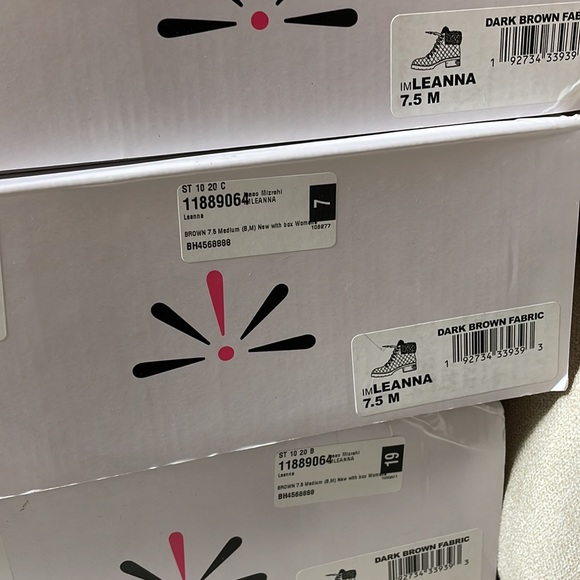 NWT (7.5) Isaac Mizrahi brown fur ankle boots Leanna BM new suede quilted laceup - Picture 11 of 15